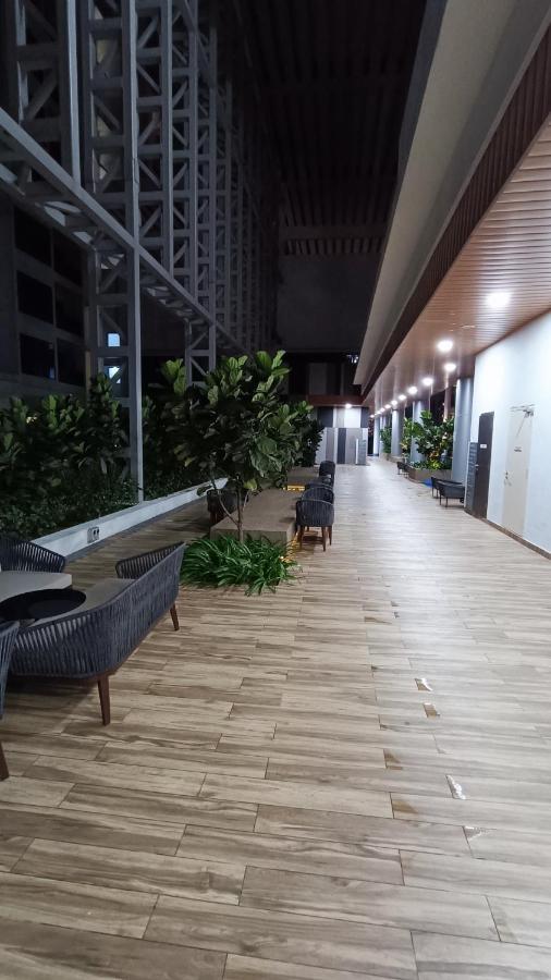 דירות קואלה לומפור Cl 29A Insta Klcc View & Infinity Pool מראה חיצוני תמונה